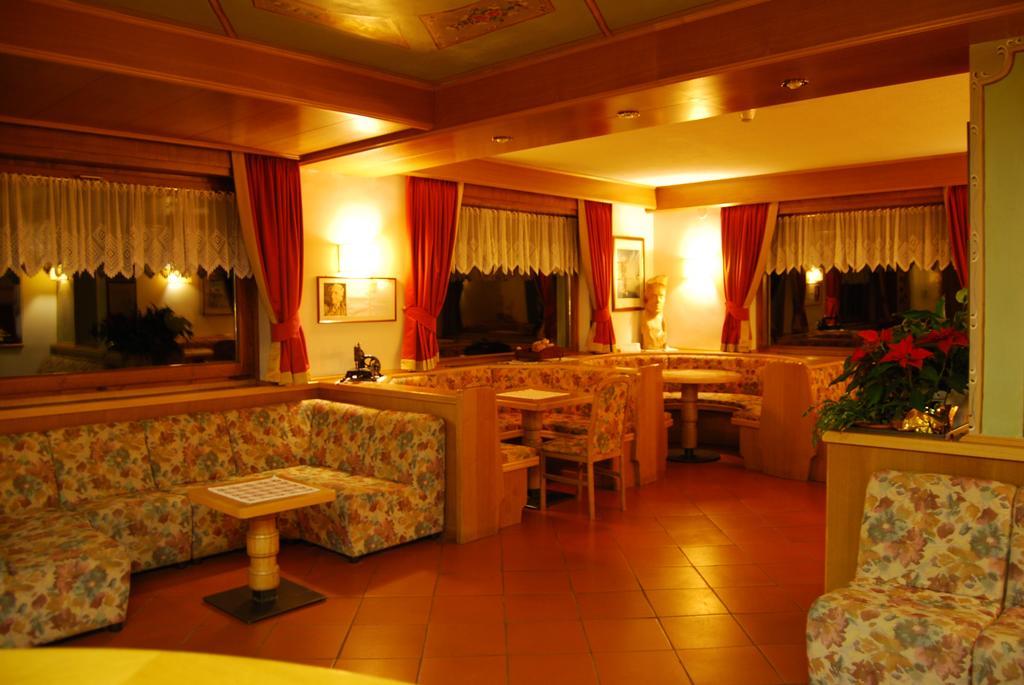 Albergo Villa Cristina Folgaria Eksteriør bilde
